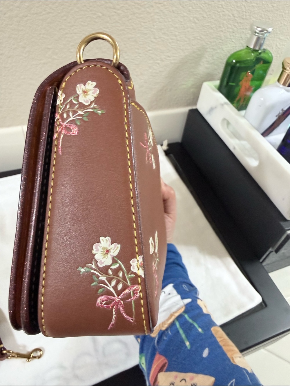 Coach 1941 dinky bow print brass/1941 saddle like new condition - Picture 6 of 12